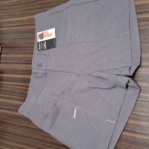 Women's Eddie Bauer Cargo Short sz 10